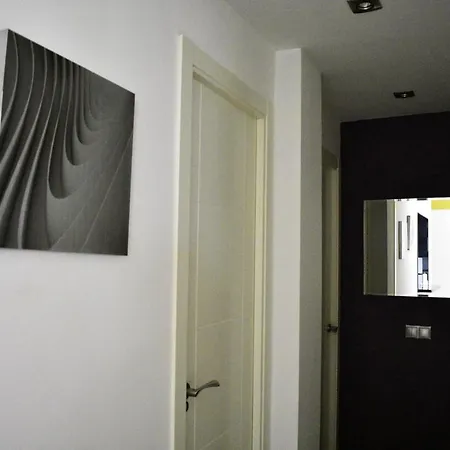 Charming In 76 M² *