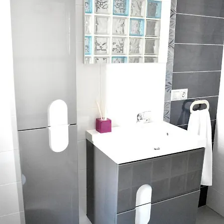 Charming In 76 M² Apartment